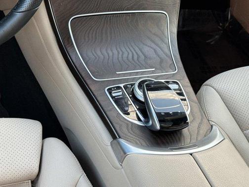 designo Cardinal Red Metallic 2018 Mercedes-Benz GLC 300 4MATIC