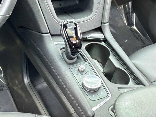 2025 Cadillac XT6 Premium Luxury AWD