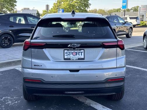 GXD STERLING GRAY METALLIC 2027 Chevrolet Bolt LT FWD