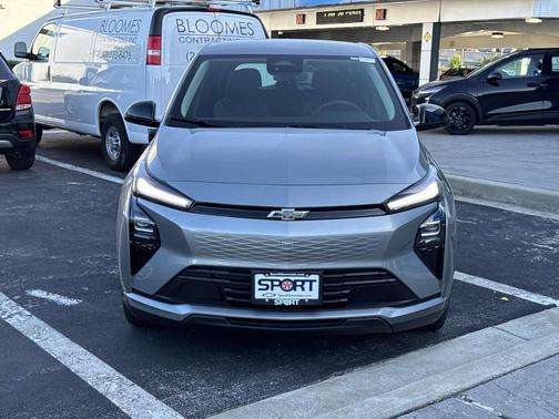 GXD STERLING GRAY METALLIC 2027 Chevrolet Bolt LT FWD
