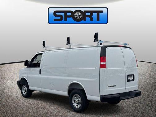 2025 Chevrolet Express 2500 RWD 2500 Regular Wheelbase WT