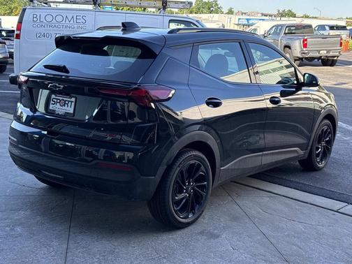 Mosaic Black Metallic 2027 Chevrolet Bolt RS FWD