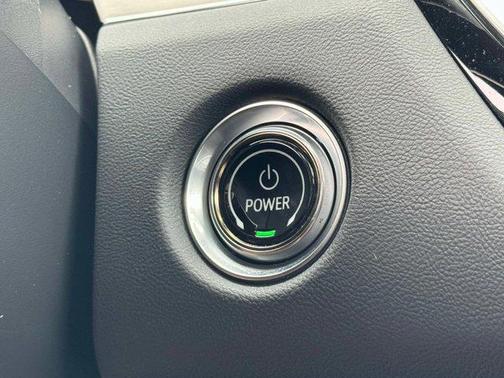 2024 Cadillac LYRIQ Sport w/1SJ