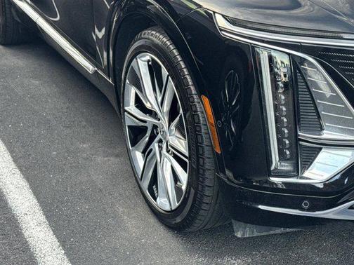 2024 Cadillac LYRIQ Luxury