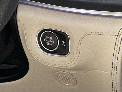 Polar White 2025 Mercedes-Benz GLS 580 4MATIC