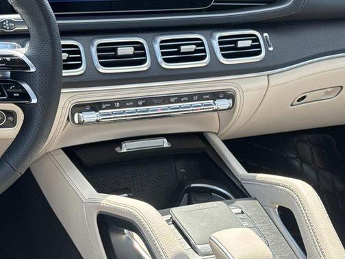 Polar White 2025 Mercedes-Benz GLS 580 4MATIC