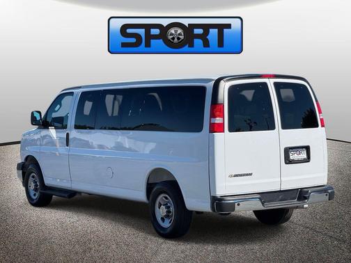 Summit White 2025 Chevrolet Express 3500 RWD 3500 Extended Wheelbase LT