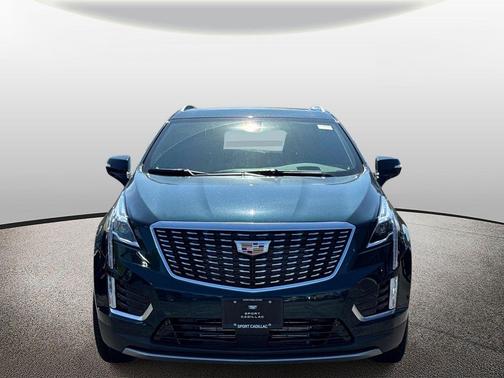 Emerald Lake Metallic 2026 Cadillac XT5 Premium Luxury