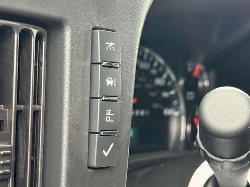 2025 Chevrolet Express 2500 RWD 2500 Regular Wheelbase WT