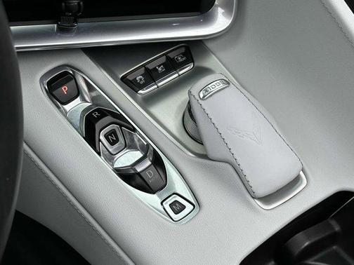 2020 Chevrolet Corvette Stingray w/2LT