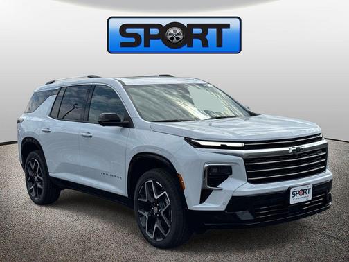 Polar White Tricoat 2026 Chevrolet Traverse High Country