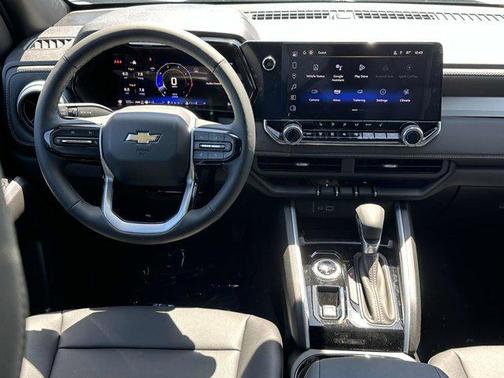 2025 Chevrolet Colorado LT