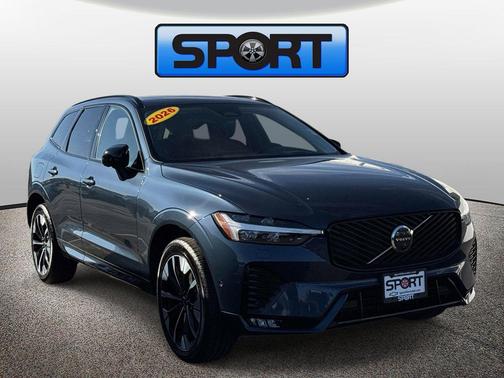 Denim Blue Metallic 2026 Volvo XC60 B5 Ultra