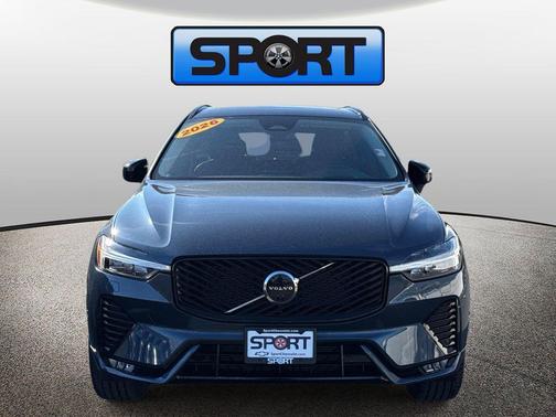 Denim Blue Metallic 2026 Volvo XC60 B5 Ultra