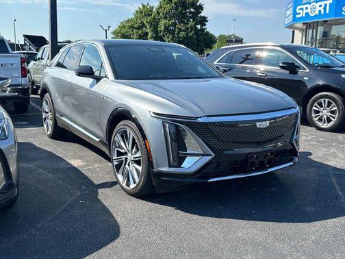 2024 Cadillac LYRIQ Luxury w/1SE