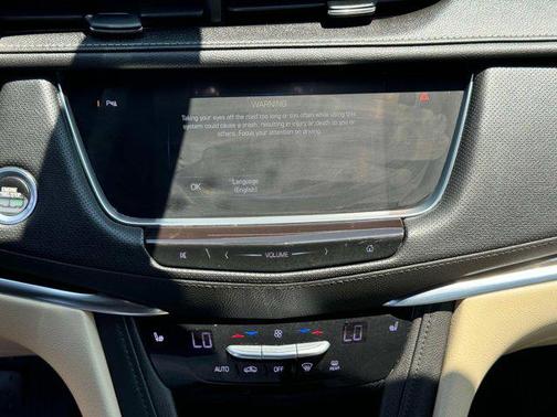 2018 Cadillac XT5 Base