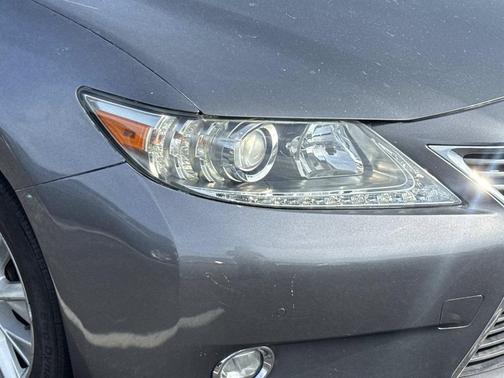 Nebula Gray Pearl 2014 Lexus ES 300h Base