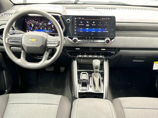 2025 Chevrolet Colorado WT