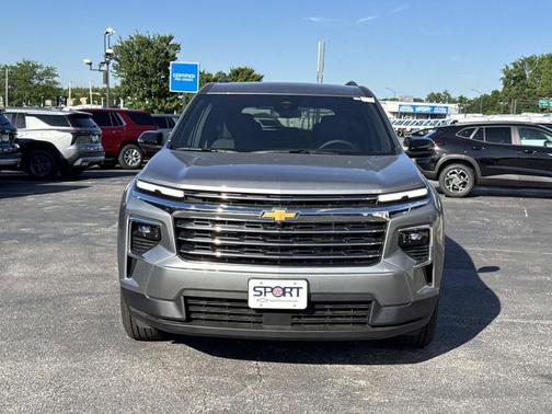 GXD STERLING GRAY METALLIC 2026 Chevrolet Traverse LT