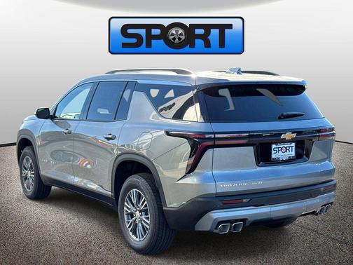 GXD STERLING GRAY METALLIC 2026 Chevrolet Traverse LT