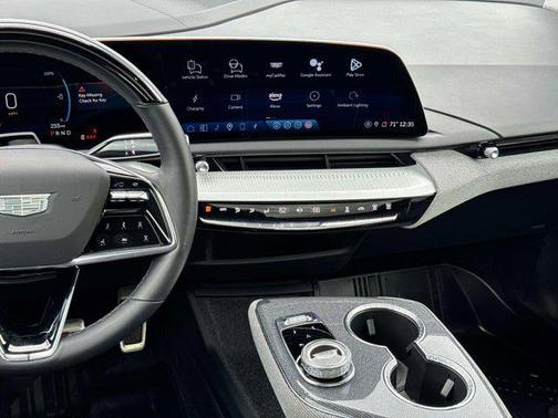 Black Raven 2025 Cadillac OPTIQ Luxury 2 AWD