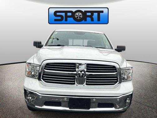 Bright White Clearcoat 2018 RAM 1500 Big Horn