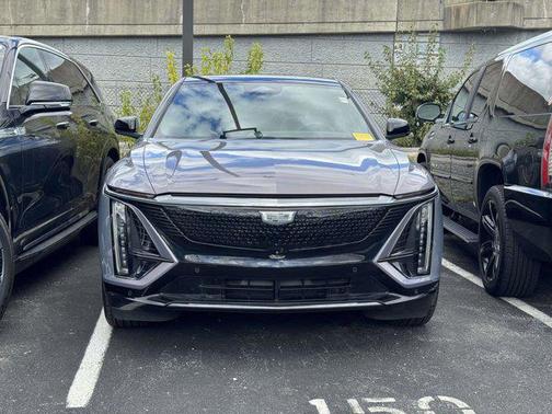 2024 Cadillac LYRIQ Sport