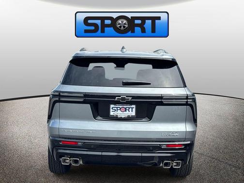 Sterling Gray Metallic 2026 Chevrolet Traverse High Country