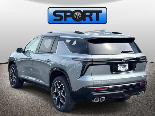 Sterling Gray Metallic 2026 Chevrolet Traverse High Country
