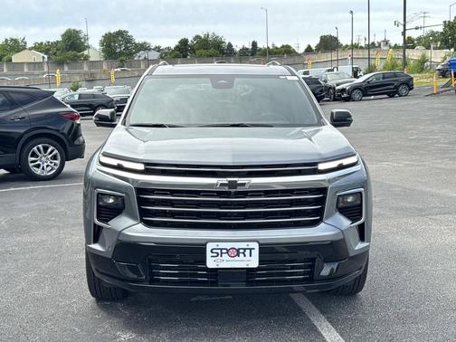 Sterling Gray Metallic 2026 Chevrolet Traverse High Country