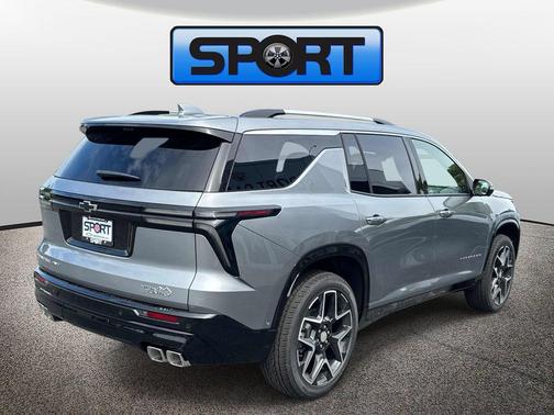 Sterling Gray Metallic 2026 Chevrolet Traverse High Country