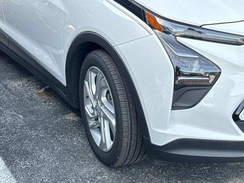 2023 Chevrolet Bolt EV FWD 1LT