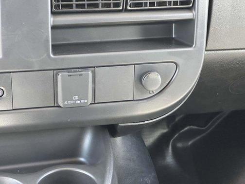 2025 Chevrolet Express 2500 RWD 2500 Regular Wheelbase WT