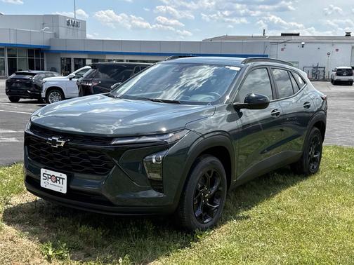 Cypress Gray 2026 Chevrolet Trax LT
