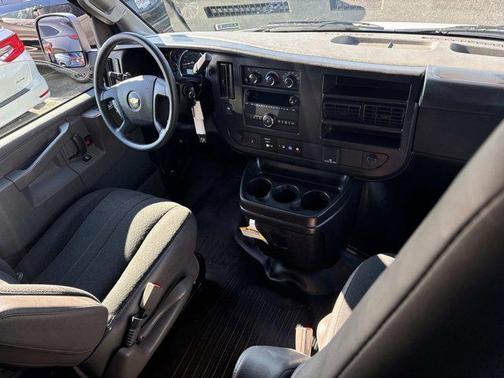 2023 Chevrolet Express 2500 RWD 2500 Regular Wheelbase WT