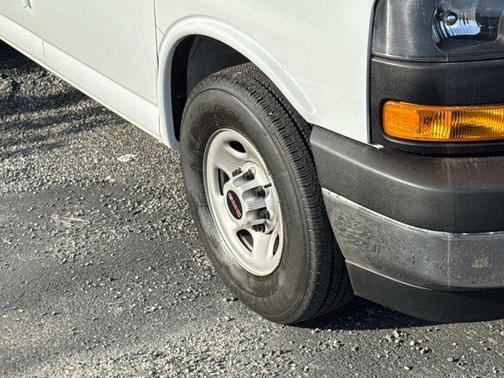 2023 Chevrolet Express 2500 RWD 2500 Regular Wheelbase WT