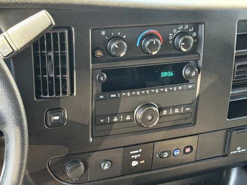 2023 Chevrolet Express 2500 RWD 2500 Regular Wheelbase WT