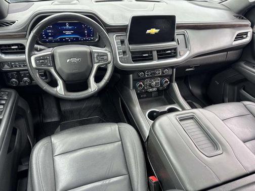 2022 Chevrolet Suburban 4WD Z71