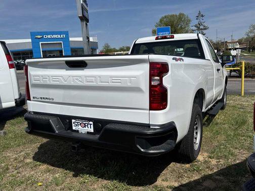2026 Chevrolet Silverado 1500 WT