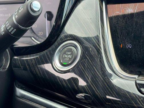 Stellar Black Metallic 2021 Cadillac XT6 Premium Luxury AWD