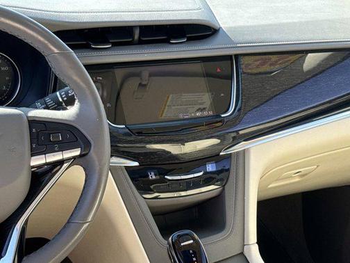 2021 Cadillac XT6 Premium Luxury FWD