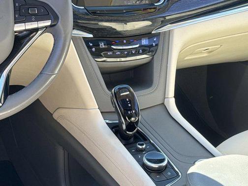 2021 Cadillac XT6 Premium Luxury FWD