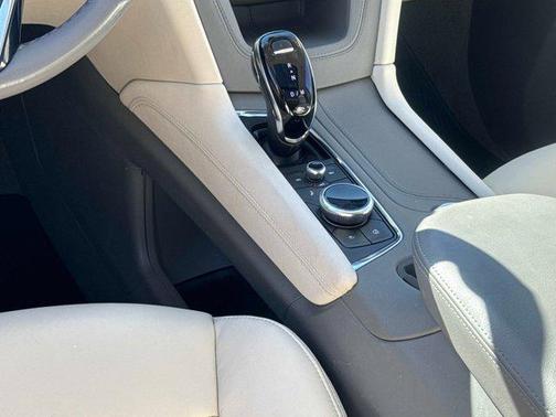 2021 Cadillac XT6 Premium Luxury FWD