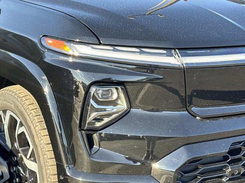 2025 Chevrolet Silverado EV RST