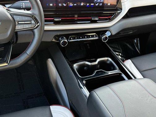 2025 Chevrolet Silverado EV RST