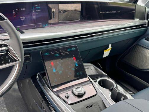 2026 Cadillac Escalade IQ Premium Sport