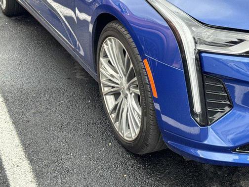 2023 Cadillac CT4 Premium Luxury