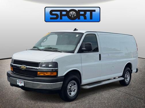 Summit White 2024 Chevrolet Express 2500 Work Van