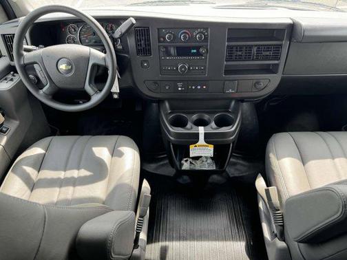 2025 Chevrolet Express 2500 RWD 2500 Regular Wheelbase WT