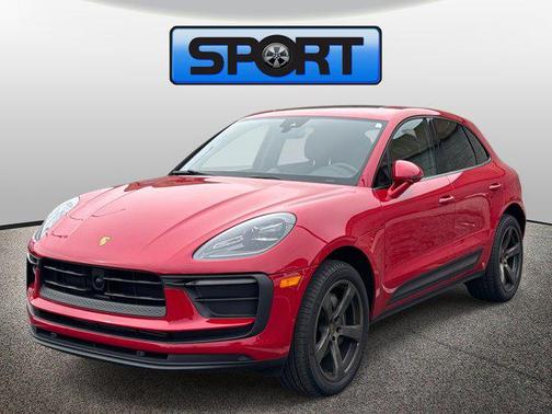 2022 Porsche Macan Base